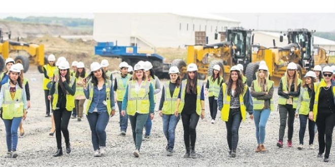 Türkiye'nin Mühendis Kızları Projesi Meyvelerini Verdi